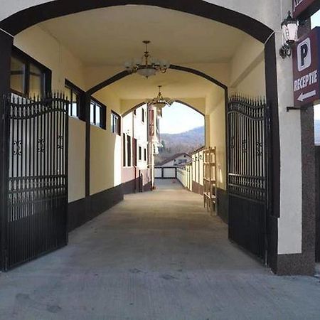 Pensiunea Brancoveneasca Cîmpulung Exterior foto