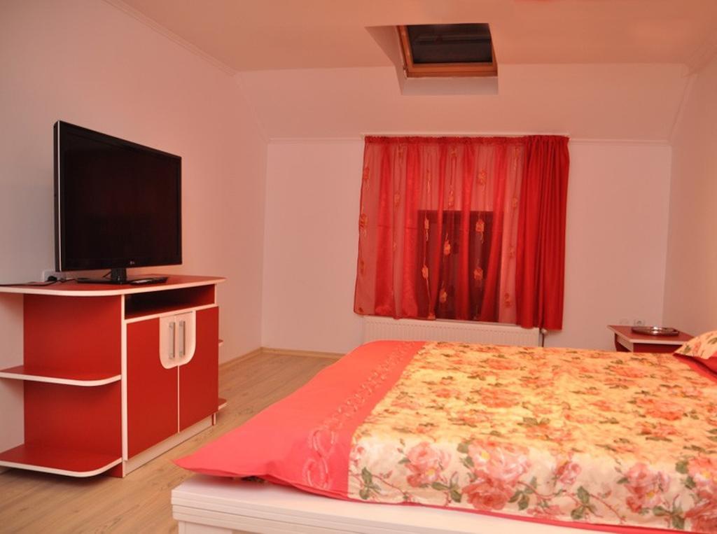 Pensiunea Brancoveneasca Cîmpulung Habitación foto